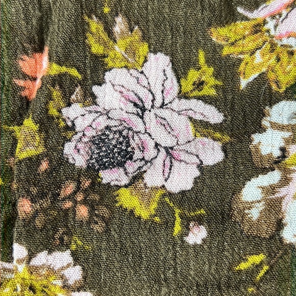 Eyeshadow Blouse Brown with Floral Print Sz: M - Picture 6 of 16